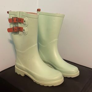 Chooka Mint Green Rain boots